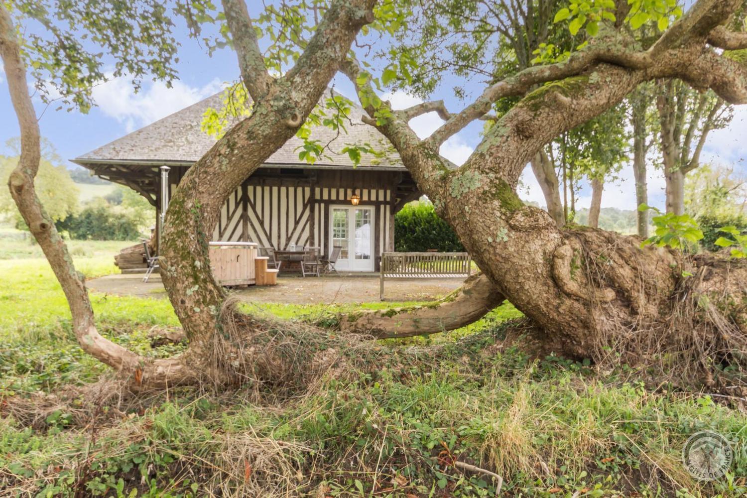 L'Atelier A L'Oree Des Bois Saint-Pierre-en-Auge Dış mekan fotoğraf